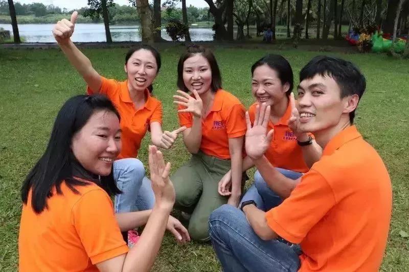 汉普一家人 汉普一家人